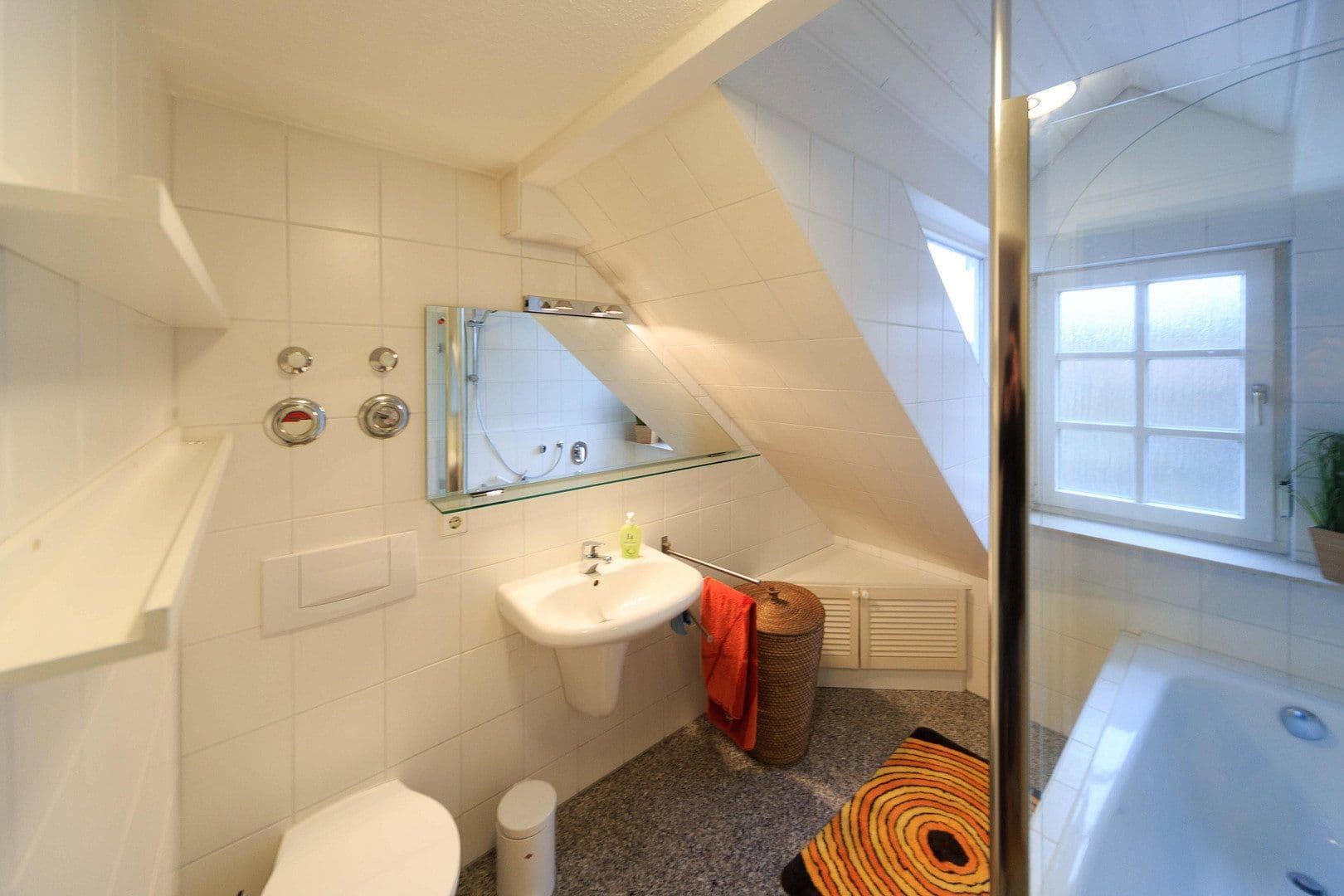 2 bedroom with open-plan kitchen flat to rent, 87 m², Öhringer Straße 21, Stuttgart, Baden-Württemberg 2 bedroom with open-plan kitchen flat to rent, 87 m², Öhringer Straße 21, Stuttgart, Baden-Württemberg