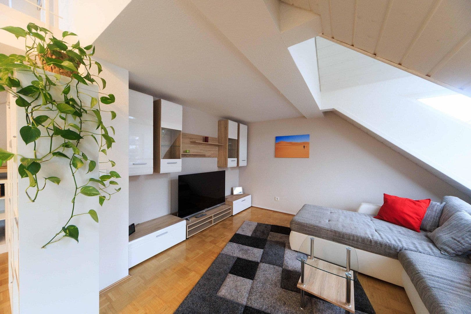 2 bedroom with open-plan kitchen flat to rent, 87 m², Öhringer Straße 21, Stuttgart, Baden-Württemberg 2 bedroom with open-plan kitchen flat to rent, 87 m², Öhringer Straße 21, Stuttgart, Baden-Württemberg