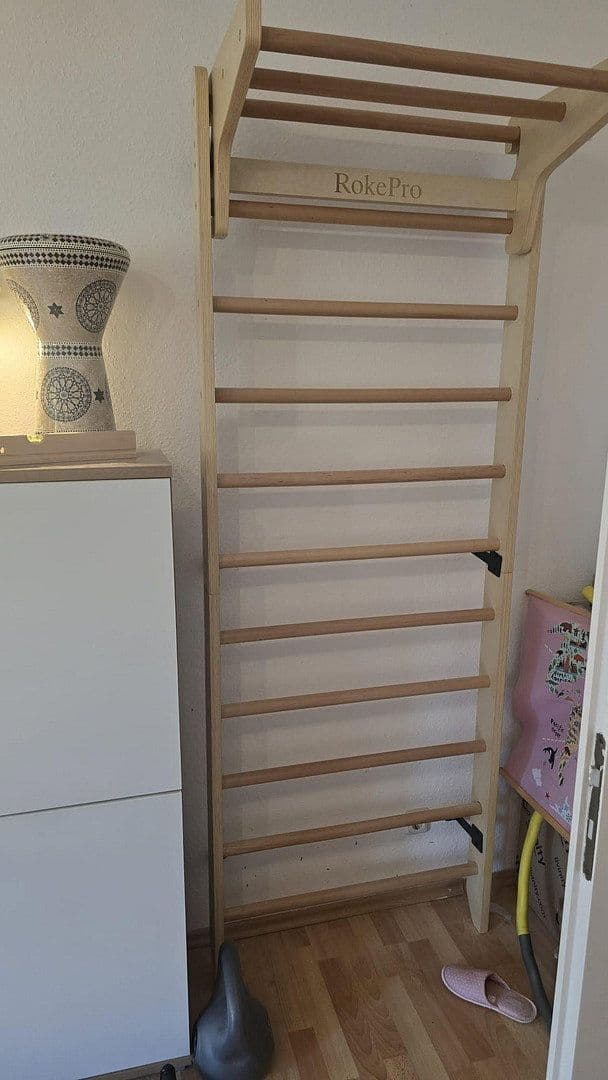 2 bedroom with open-plan kitchen flat to rent, 105 m², Ittertalstraße 138, Solingen, North Rhine-Westphalia 2 bedroom with open-plan kitchen flat to rent, 105 m², Ittertalstraße 138, Solingen, North Rhine-Westphalia