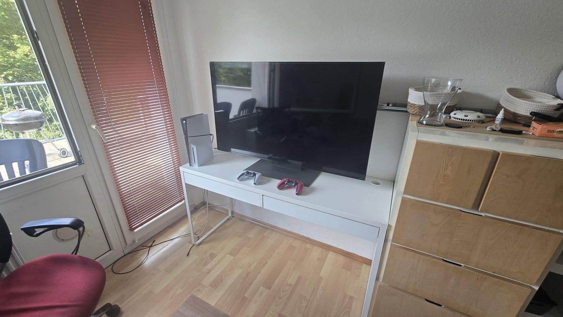 2 bedroom with open-plan kitchen flat to rent, 105 m², Ittertalstraße 138, Solingen, North Rhine-Westphalia 2 bedroom with open-plan kitchen flat to rent, 105 m², Ittertalstraße 138, Solingen, North Rhine-Westphalia