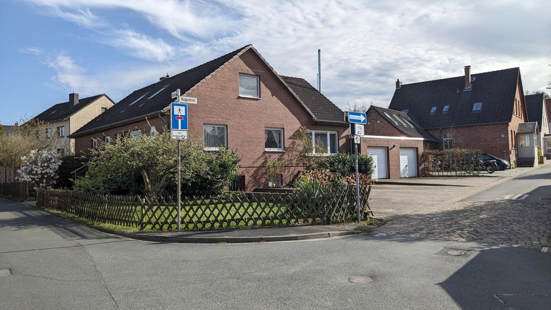 house for sale, 210 m², Barsinghausen, Lower Saxony house for sale, 210 m², Barsinghausen, Lower Saxony
