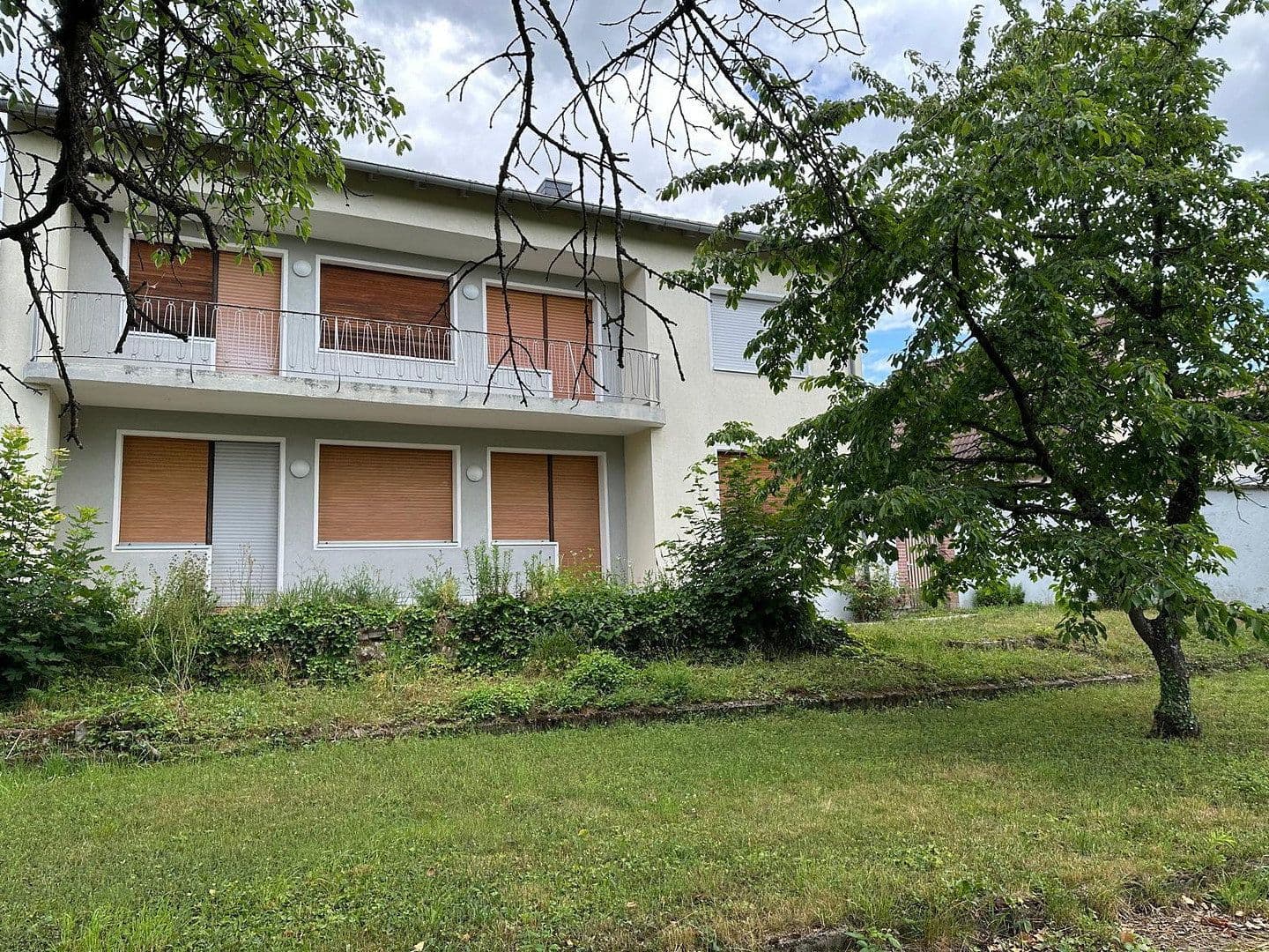 house to rent, 175 m², Kerzenheim, Rhineland-Palatinate house to rent, 175 m², Kerzenheim, Rhineland-Palatinate