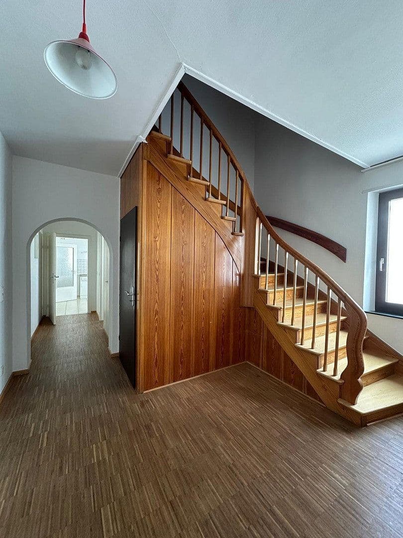 house to rent, 175 m², Kerzenheim, Rhineland-Palatinate house to rent, 175 m², Kerzenheim, Rhineland-Palatinate