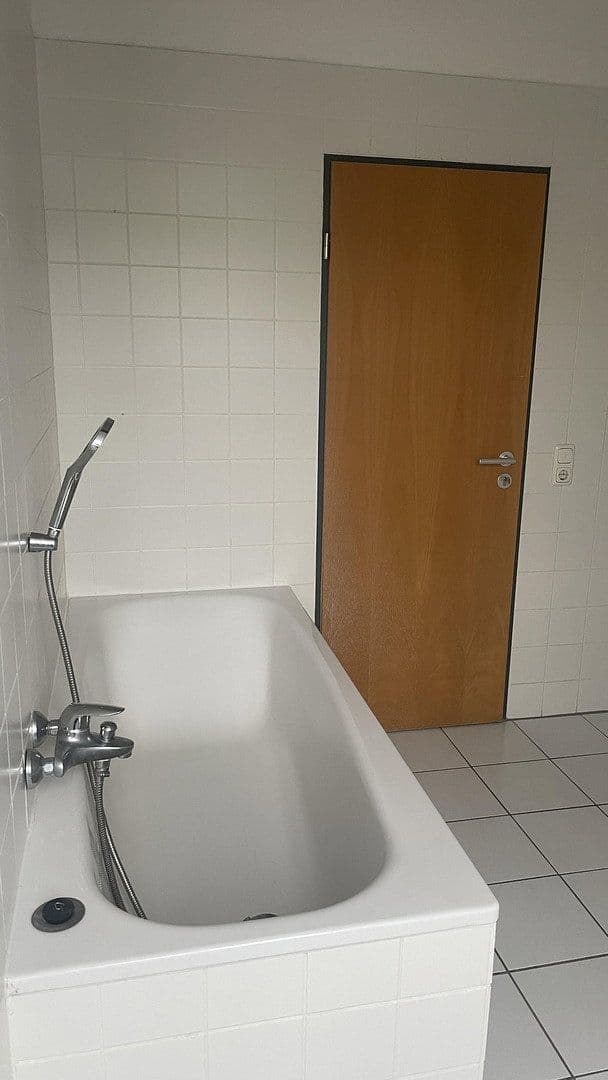2 bedroom flat to rent, 82 m², Lohmar, North Rhine-Westphalia 2 bedroom flat to rent, 82 m², Lohmar, North Rhine-Westphalia