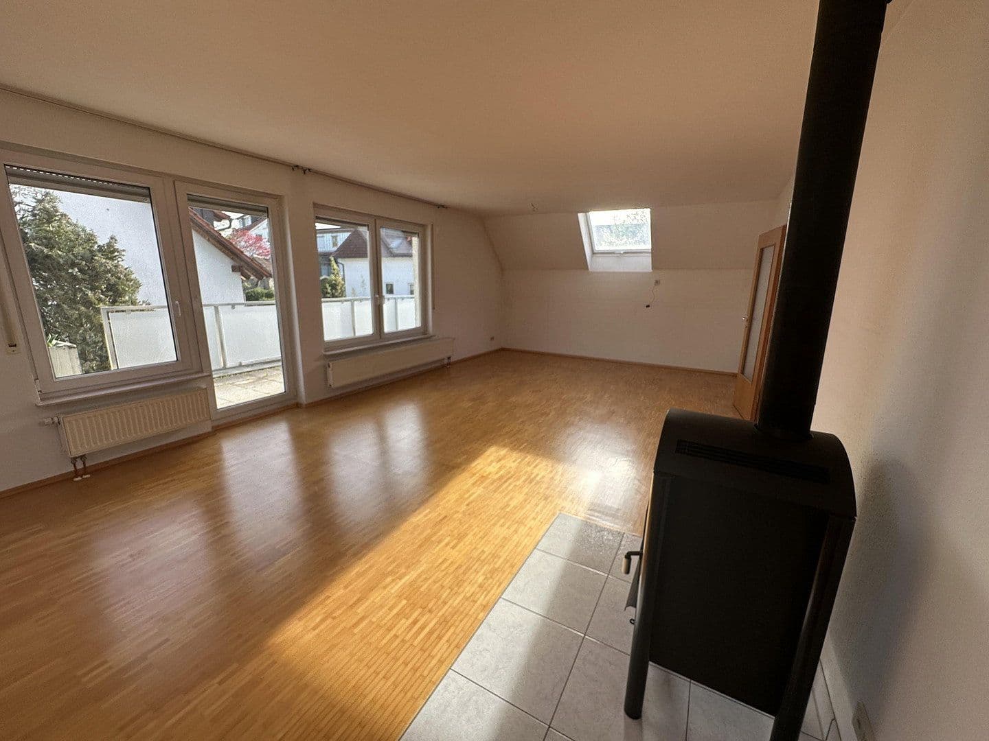3 bedroom flat to rent, 104 m², Brackenheim, Baden-Württemberg 3 bedroom flat to rent, 104 m², Brackenheim, Baden-Württemberg