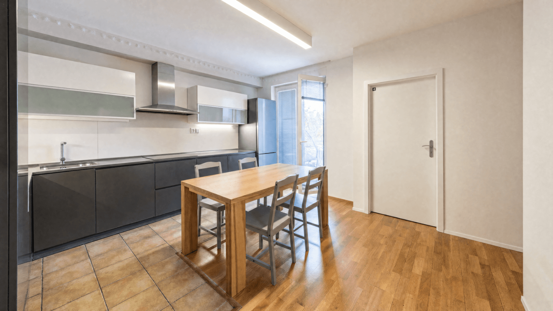 5 bedroom flat for sale, 103 m², Mattioliho, Prague, Prague 5 bedroom flat for sale, 103 m², Mattioliho, Prague, Prague