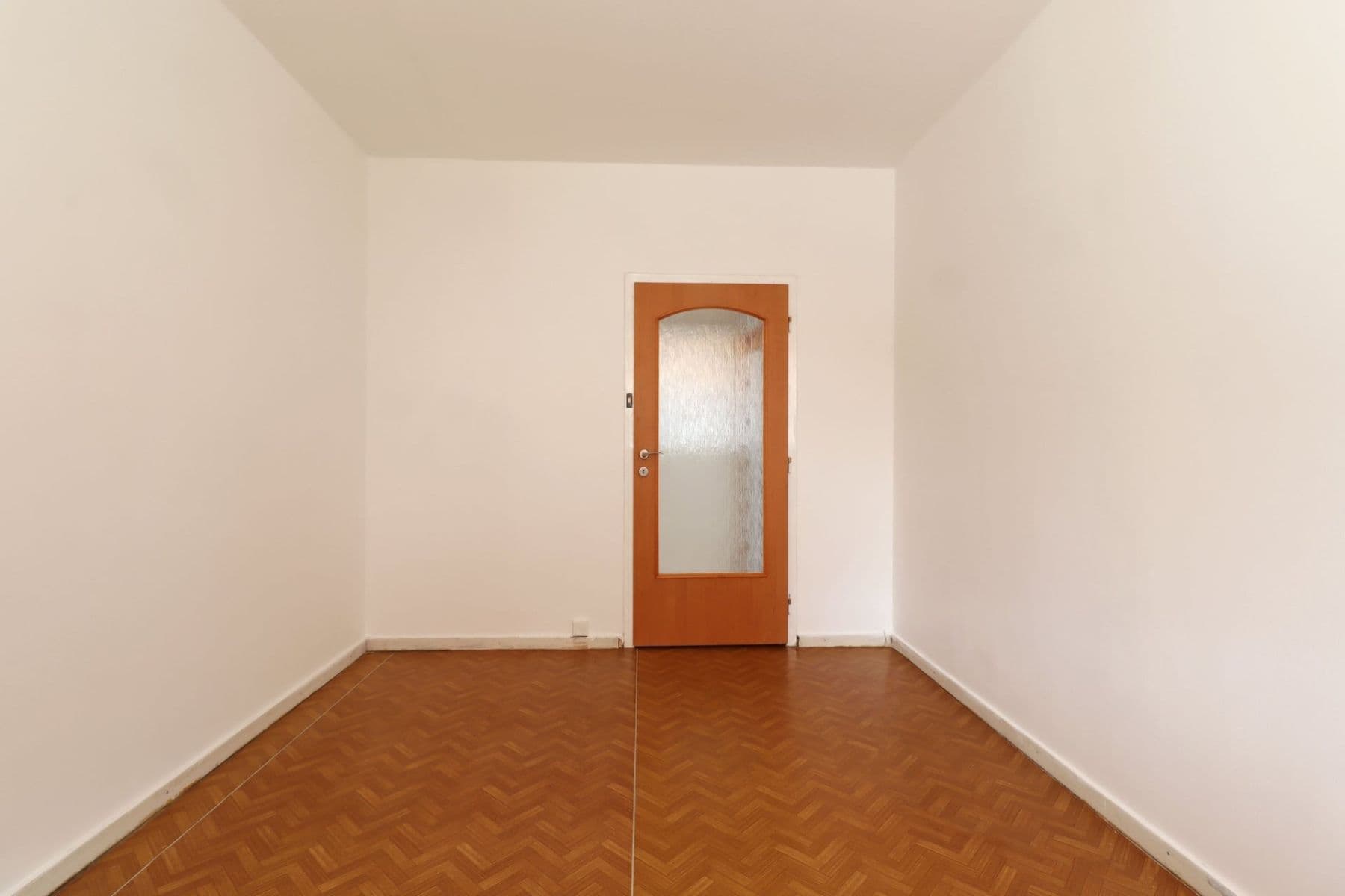 3 bedroom flat to rent, 78 m², Dreyerova, Prague, Prague 3 bedroom flat to rent, 78 m², Dreyerova, Prague, Prague