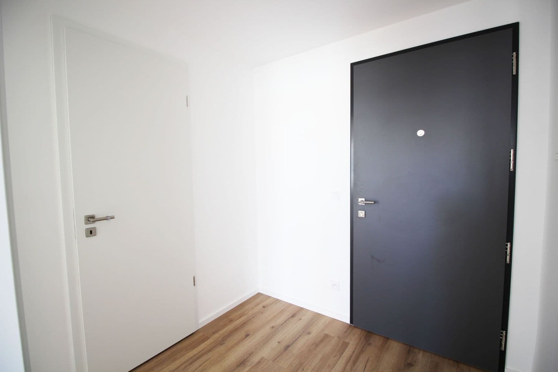 1 bedroom with open-plan kitchen flat to rent, 54 m², U Engerthu, Kladno, Středočeský Region 1 bedroom with open-plan kitchen flat to rent, 54 m², U Engerthu, Kladno, Středočeský Region