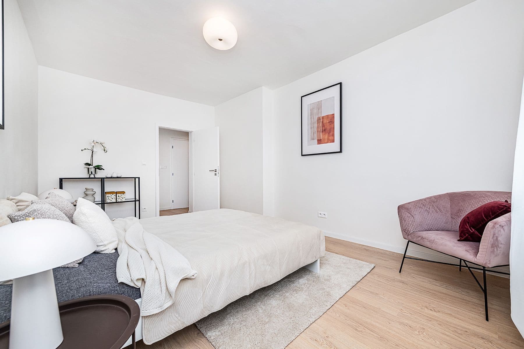 1 bedroom with open-plan kitchen flat for sale, 42 m², Ruská, Prague, Prague 1 bedroom with open-plan kitchen flat for sale, 42 m², Ruská, Prague, Prague