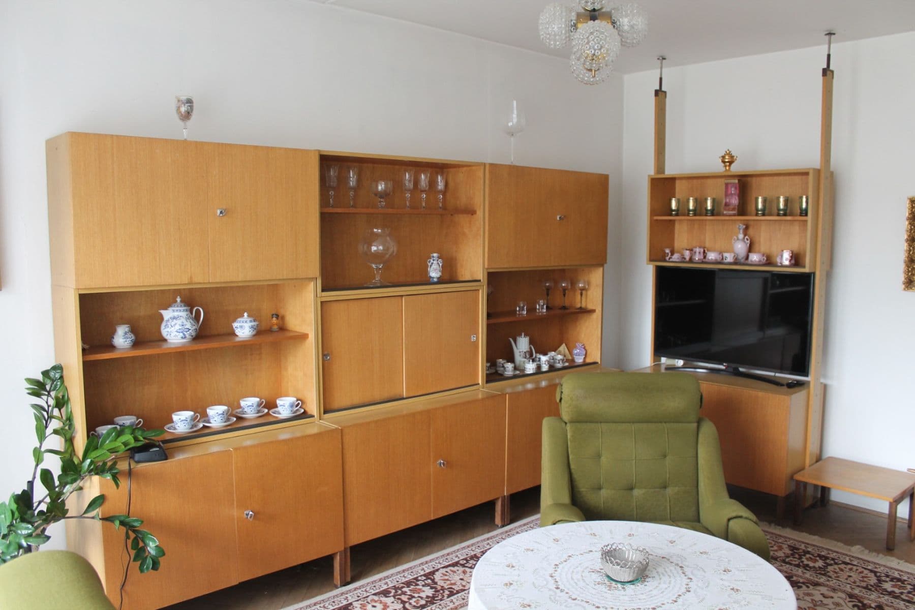 4 bedroom flat to rent, 84 m², Školní, Karlovy Vary, Karlovarský Region 4 bedroom flat to rent, 84 m², Školní, Karlovy Vary, Karlovarský Region