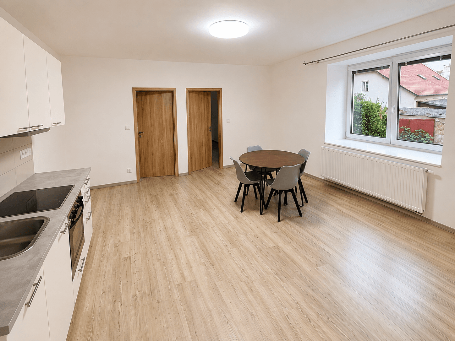 3 bedroom with open-plan kitchen flat to rent, 55 m², Žižkova, Nový Knín, Středočeský Region 3 bedroom with open-plan kitchen flat to rent, 55 m², Žižkova, Nový Knín, Středočeský Region