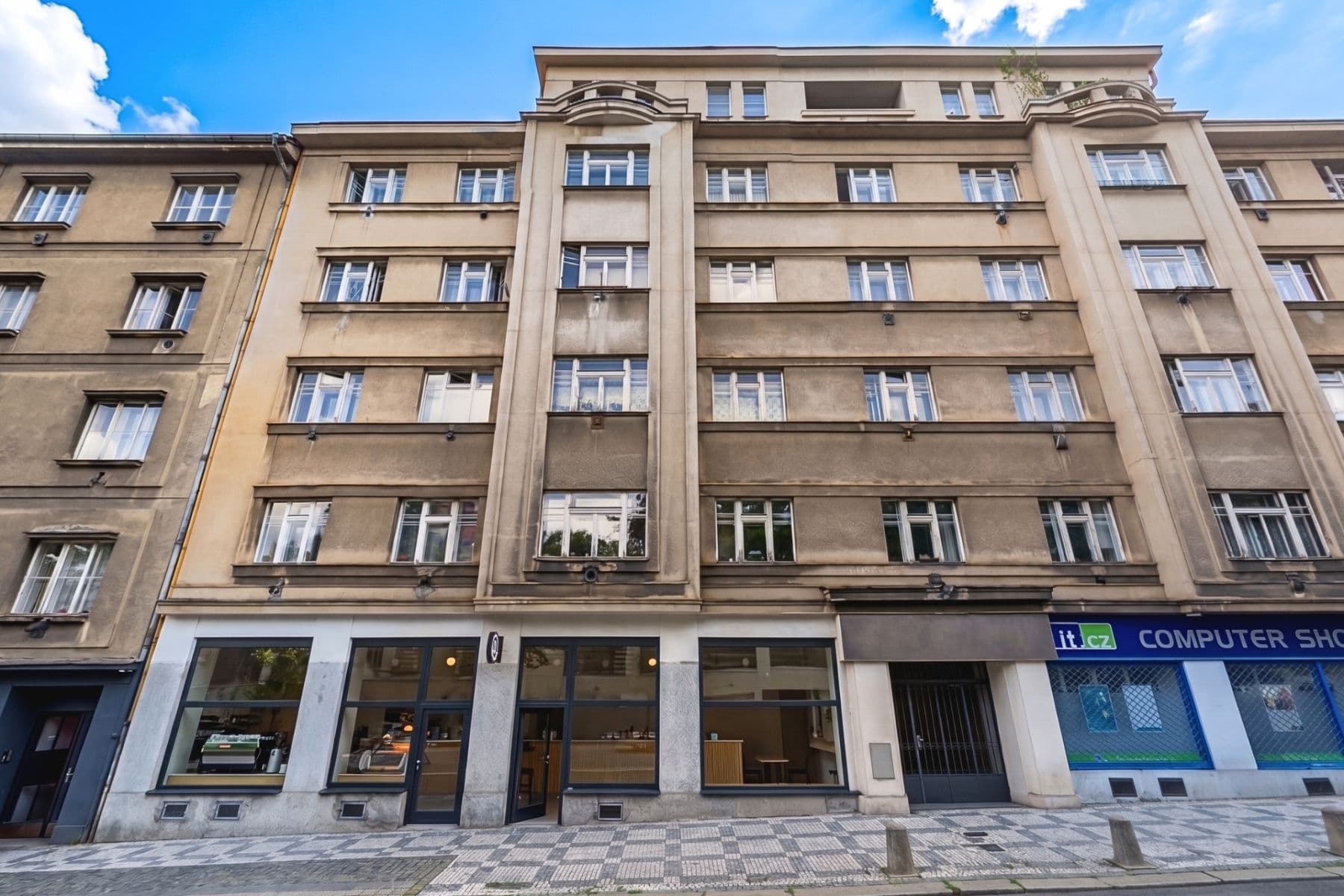 1 bedroom with open-plan kitchen flat for sale, 56 m², Francouzská, Prague, Prague 1 bedroom with open-plan kitchen flat for sale, 56 m², Francouzská, Prague, Prague