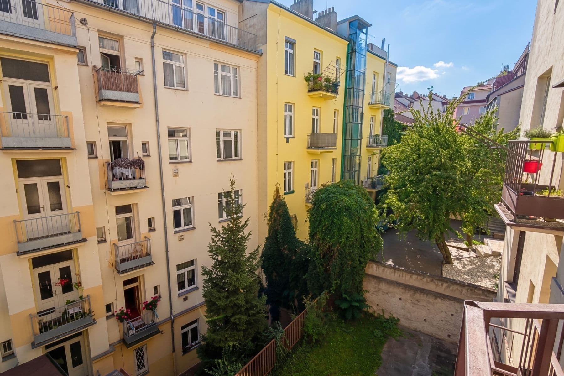 1 bedroom with open-plan kitchen flat for sale, 56 m², Francouzská, Prague, Prague 1 bedroom with open-plan kitchen flat for sale, 56 m², Francouzská, Prague, Prague