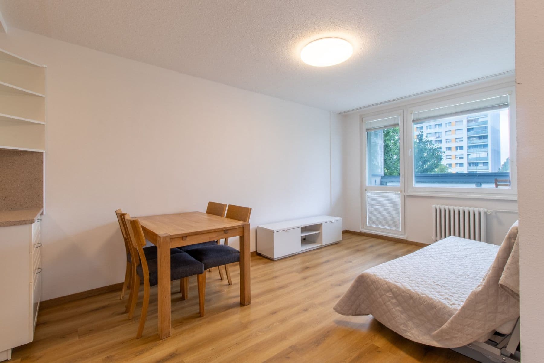 1 bedroom with open-plan kitchen flat to rent, 50 m², Kurčatovova, Prague, Prague 1 bedroom with open-plan kitchen flat to rent, 50 m², Kurčatovova, Prague, Prague