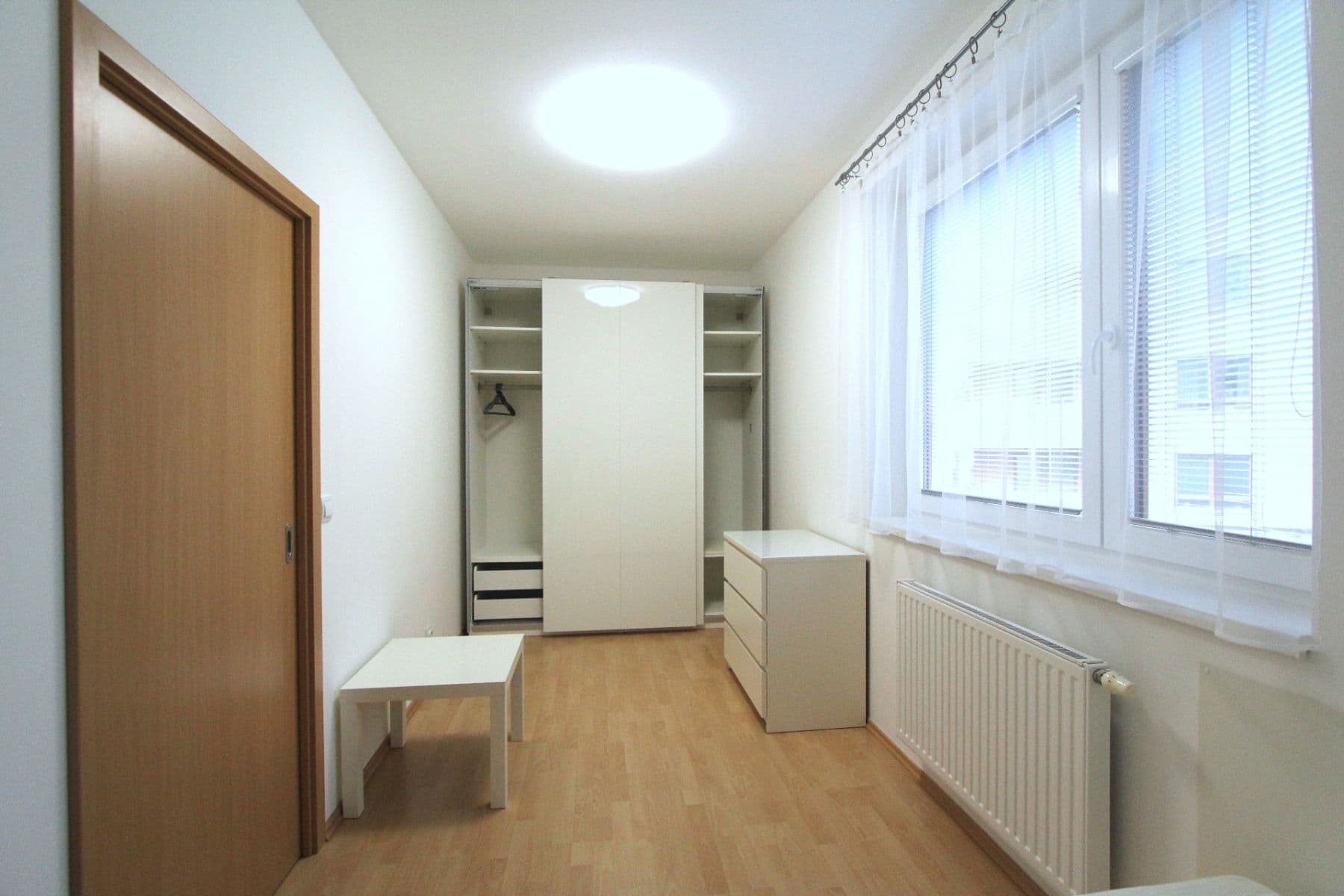 1 bedroom with open-plan kitchen flat to rent, 40 m², V Zahradách, Prague, Prague 1 bedroom with open-plan kitchen flat to rent, 40 m², V Zahradách, Prague, Prague