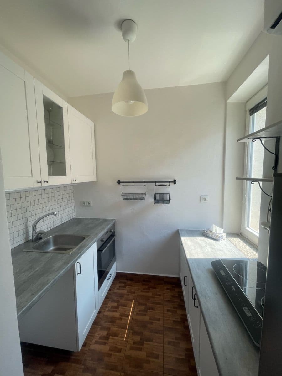 Studio flat to rent, 27 m², Dřevařská, Brno, Jihomoravský Region Studio flat to rent, 27 m², Dřevařská, Brno, Jihomoravský Region