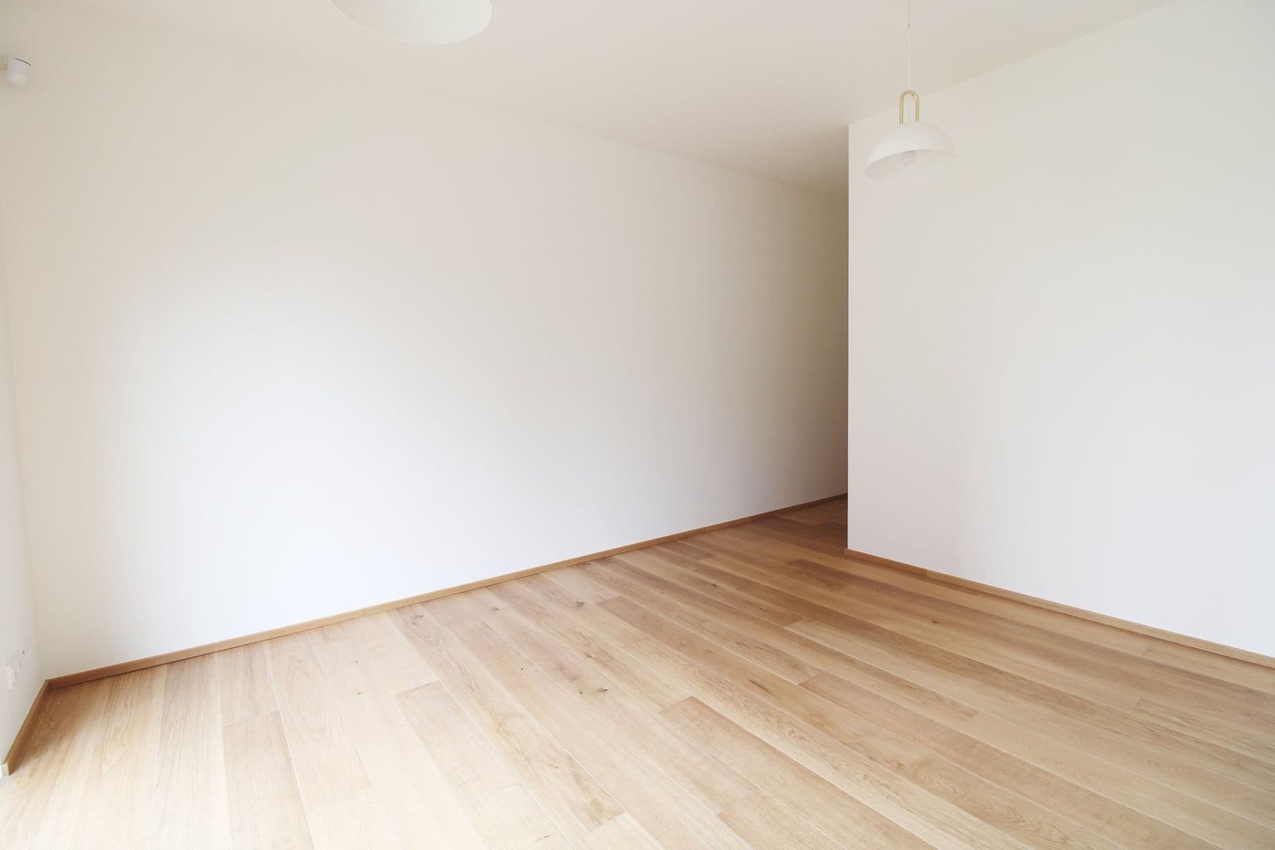 2 bedroom with open-plan kitchen flat to rent, 94 m², Pod Juliskou, Prague, Prague 2 bedroom with open-plan kitchen flat to rent, 94 m², Pod Juliskou, Prague, Prague