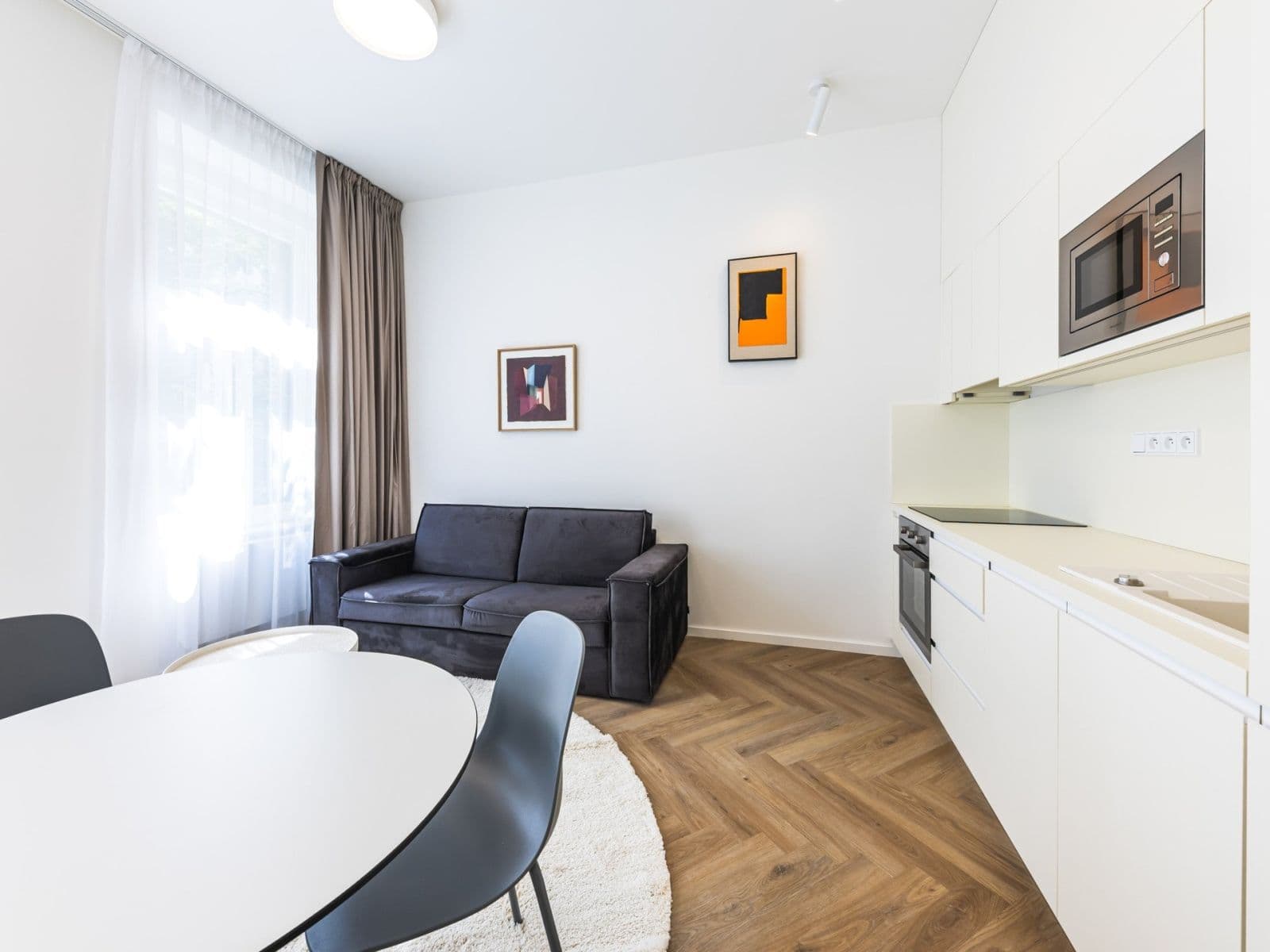1 bedroom with open-plan kitchen flat to rent, 41 m², Sázavská, Prague, Prague 1 bedroom with open-plan kitchen flat to rent, 41 m², Sázavská, Prague, Prague
