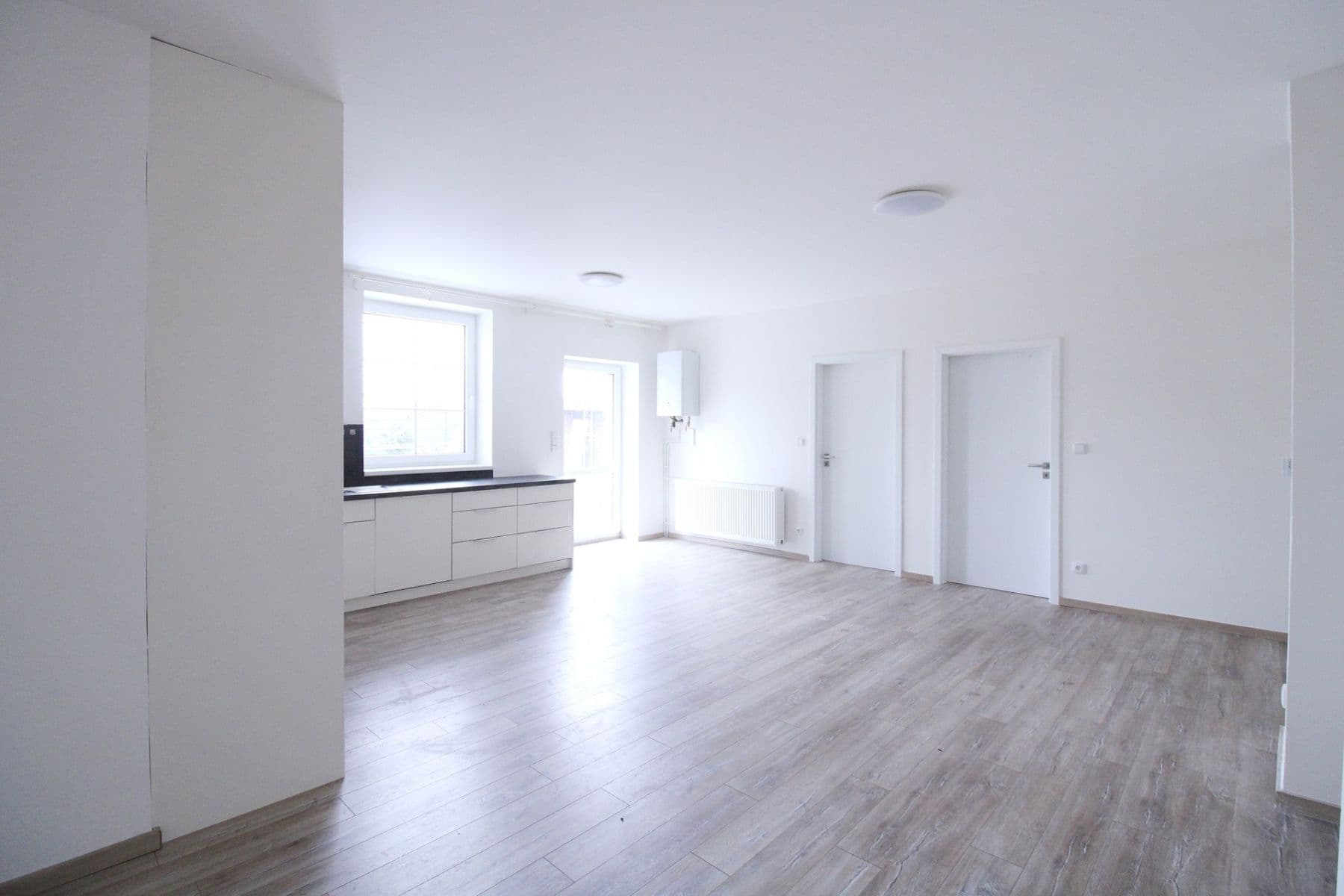 2 bedroom with open-plan kitchen flat to rent, 88 m², Branov, Středočeský Region 2 bedroom with open-plan kitchen flat to rent, 88 m², Branov, Středočeský Region