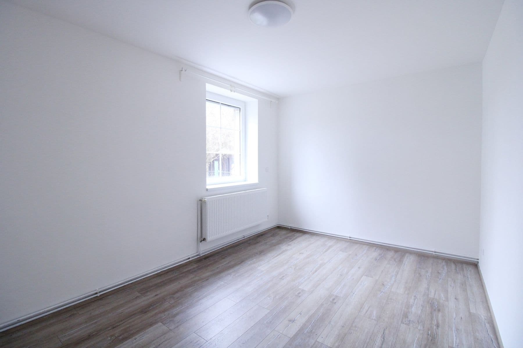 2 bedroom with open-plan kitchen flat to rent, 88 m², Branov, Středočeský Region 2 bedroom with open-plan kitchen flat to rent, 88 m², Branov, Středočeský Region