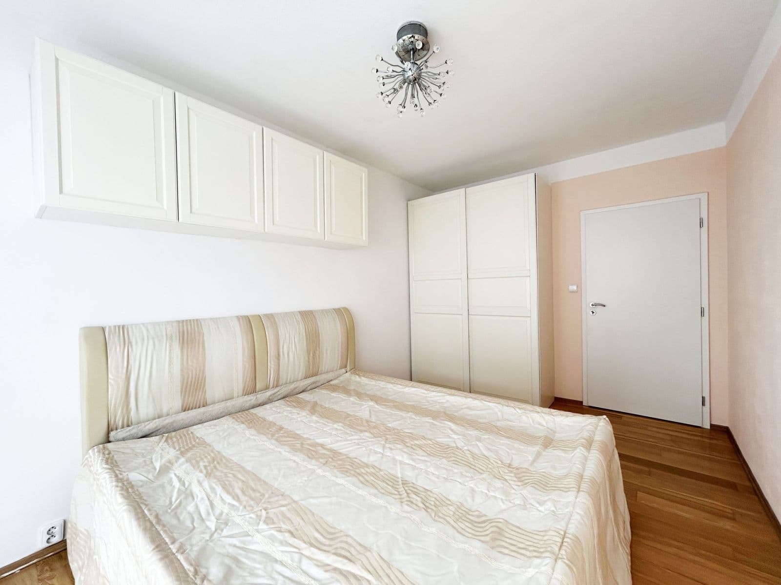 3 bedroom flat to rent, 69 m², Machatého, Prague, Prague 3 bedroom flat to rent, 69 m², Machatého, Prague, Prague