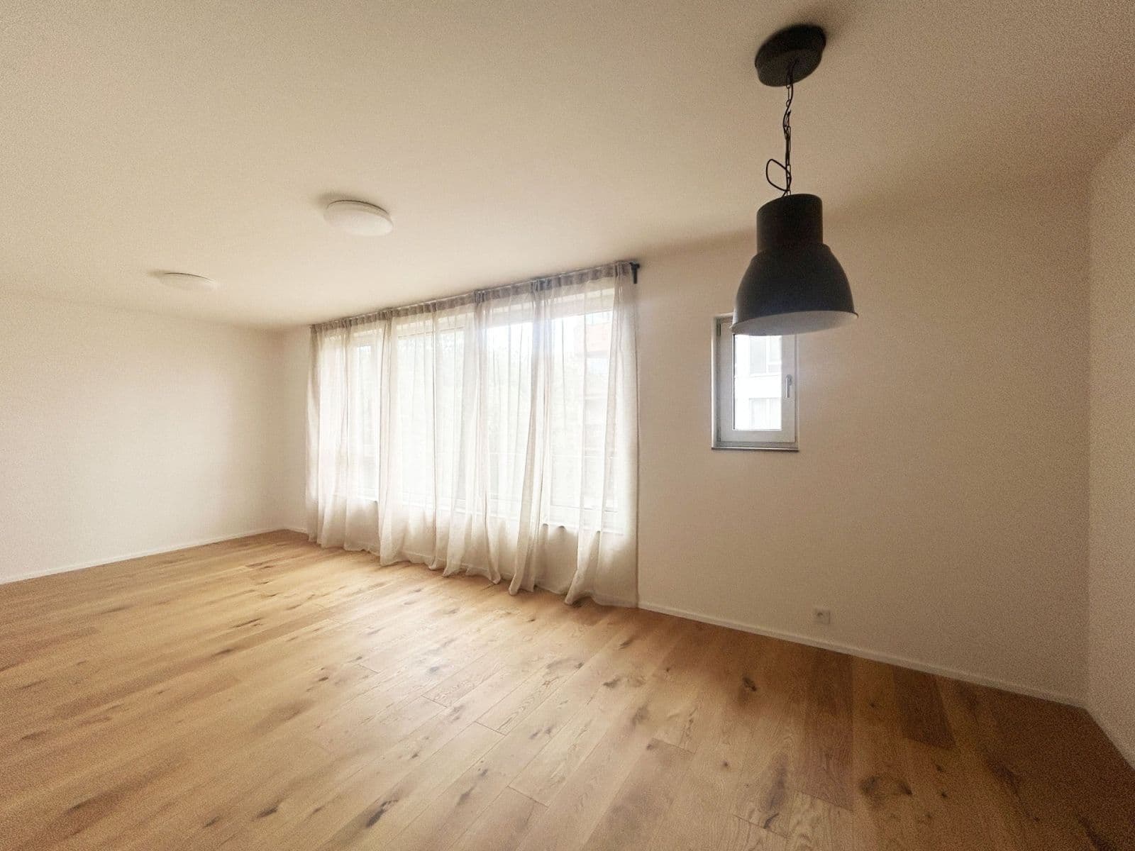Studio flat to rent, 39 m², U Komína, Prague, Prague Studio flat to rent, 39 m², U Komína, Prague, Prague
