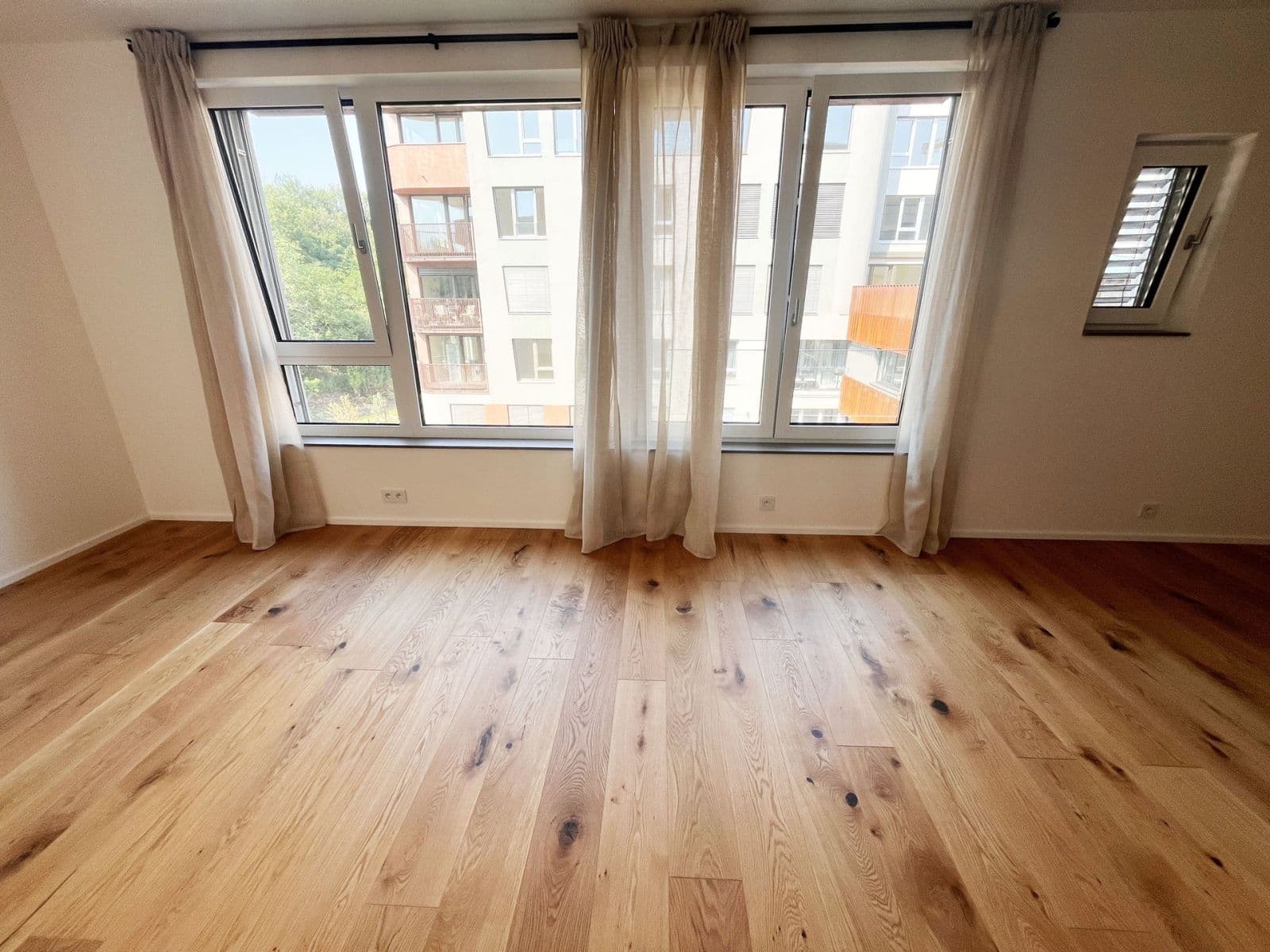 Studio flat to rent, 39 m², U Komína, Prague, Prague Studio flat to rent, 39 m², U Komína, Prague, Prague