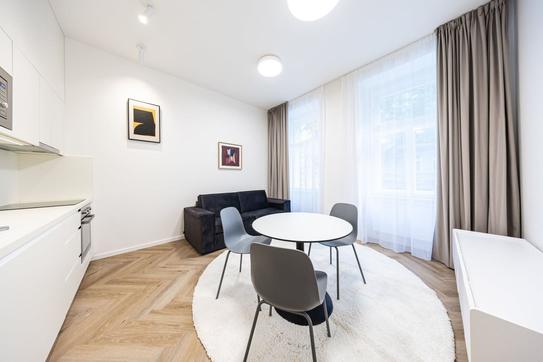 1 bedroom with open-plan kitchen flat to rent, 42 m², Sázavská, Prague, Prague 1 bedroom with open-plan kitchen flat to rent, 42 m², Sázavská, Prague, Prague