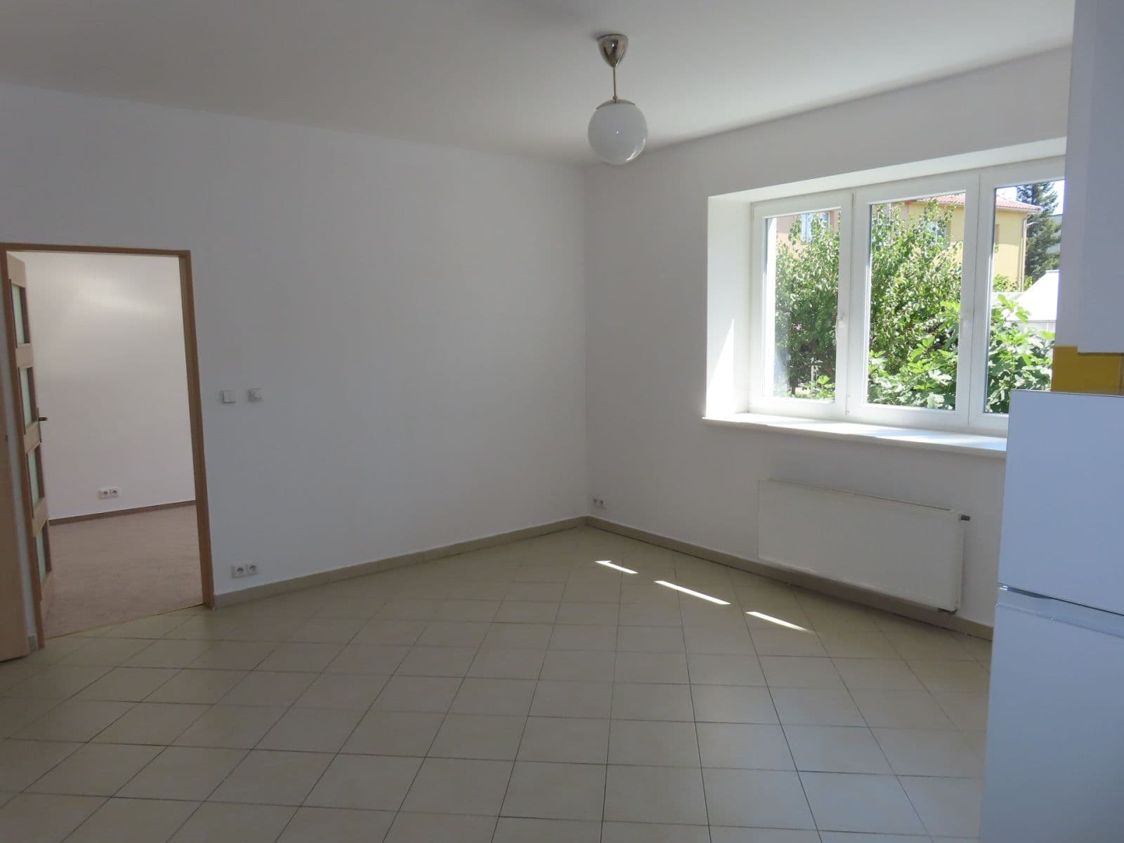 2 bedroom with open-plan kitchen flat to rent, 58 m², Vlnitá, Prague, Prague 2 bedroom with open-plan kitchen flat to rent, 58 m², Vlnitá, Prague, Prague
