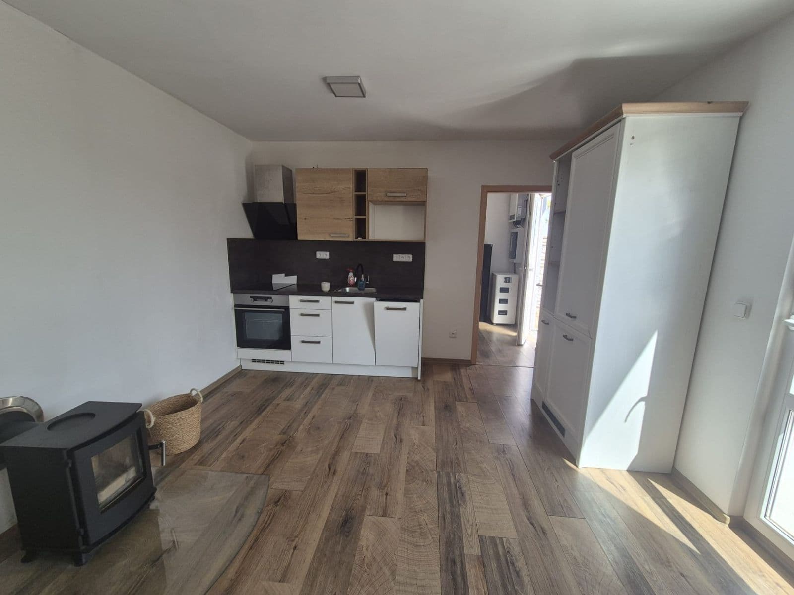 1 bedroom with open-plan kitchen flat to rent, 45 m², Na Vyhlídce, Moravany, Jihomoravský Region 1 bedroom with open-plan kitchen flat to rent, 45 m², Na Vyhlídce, Moravany, Jihomoravský Region