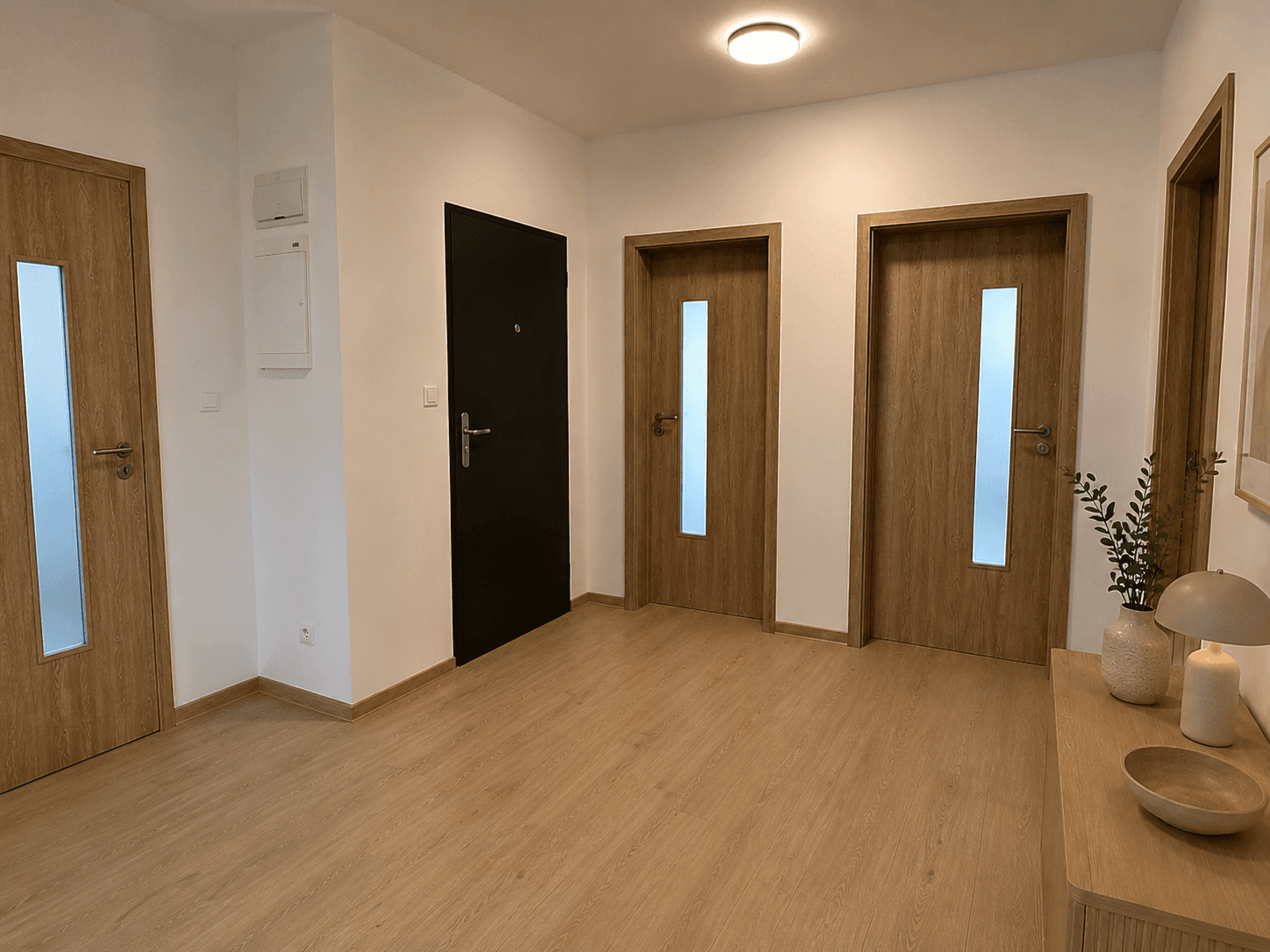 2 bedroom with open-plan kitchen flat to rent, 94 m², Horova, Ústí nad Labem, Ústecký Region 2 bedroom with open-plan kitchen flat to rent, 94 m², Horova, Ústí nad Labem, Ústecký Region