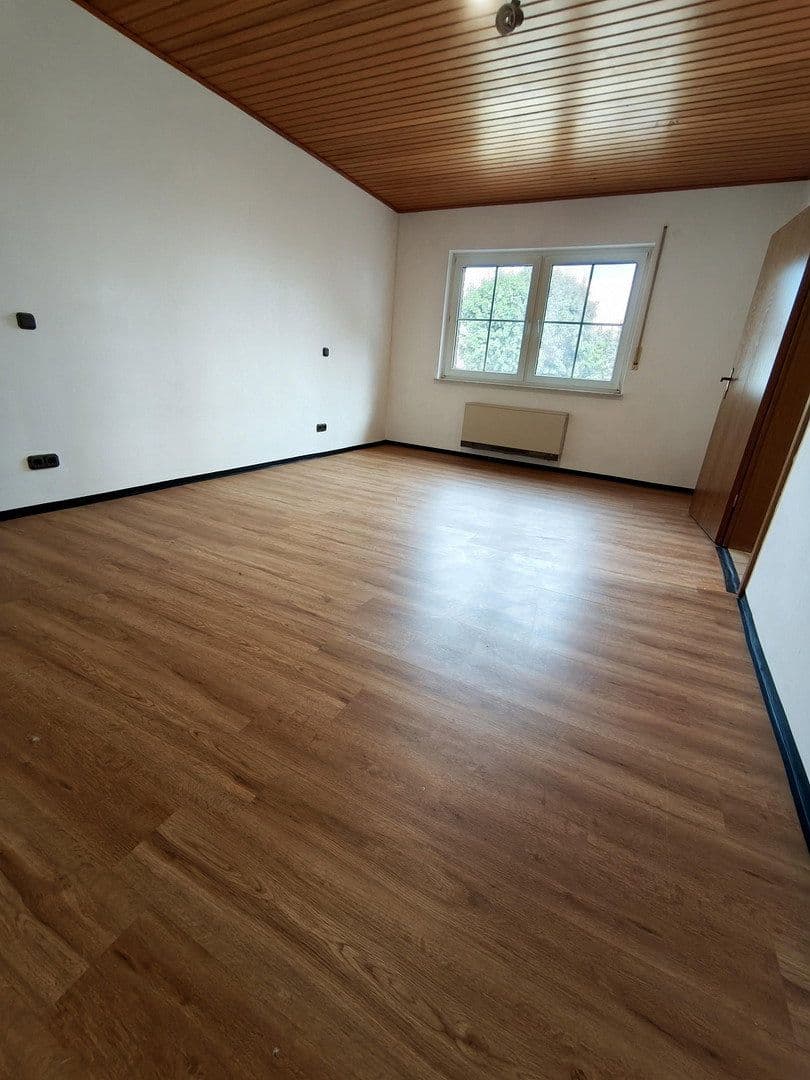 house for sale, 259 m², Euskirchenerstr. 33, Nettersheim, North Rhine-Westphalia house for sale, 259 m², Euskirchenerstr. 33, Nettersheim, North Rhine-Westphalia