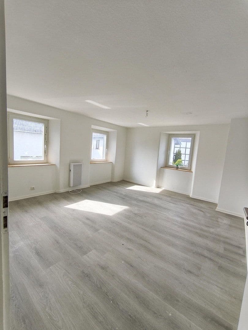 house for sale, 259 m², Euskirchenerstr. 33, Nettersheim, North Rhine-Westphalia house for sale, 259 m², Euskirchenerstr. 33, Nettersheim, North Rhine-Westphalia