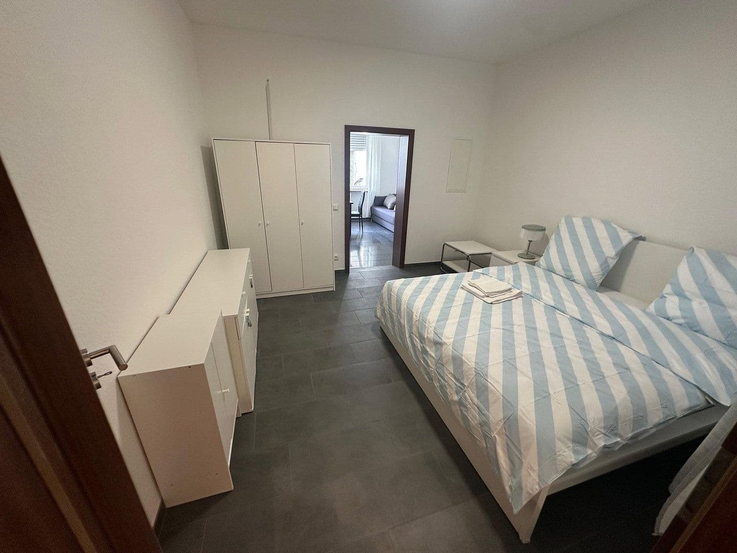 Studio flat to rent, 45 m², Am Ringerberg 36, Mönchengladbach, North Rhine-Westphalia Studio flat to rent, 45 m², Am Ringerberg 36, Mönchengladbach, North Rhine-Westphalia