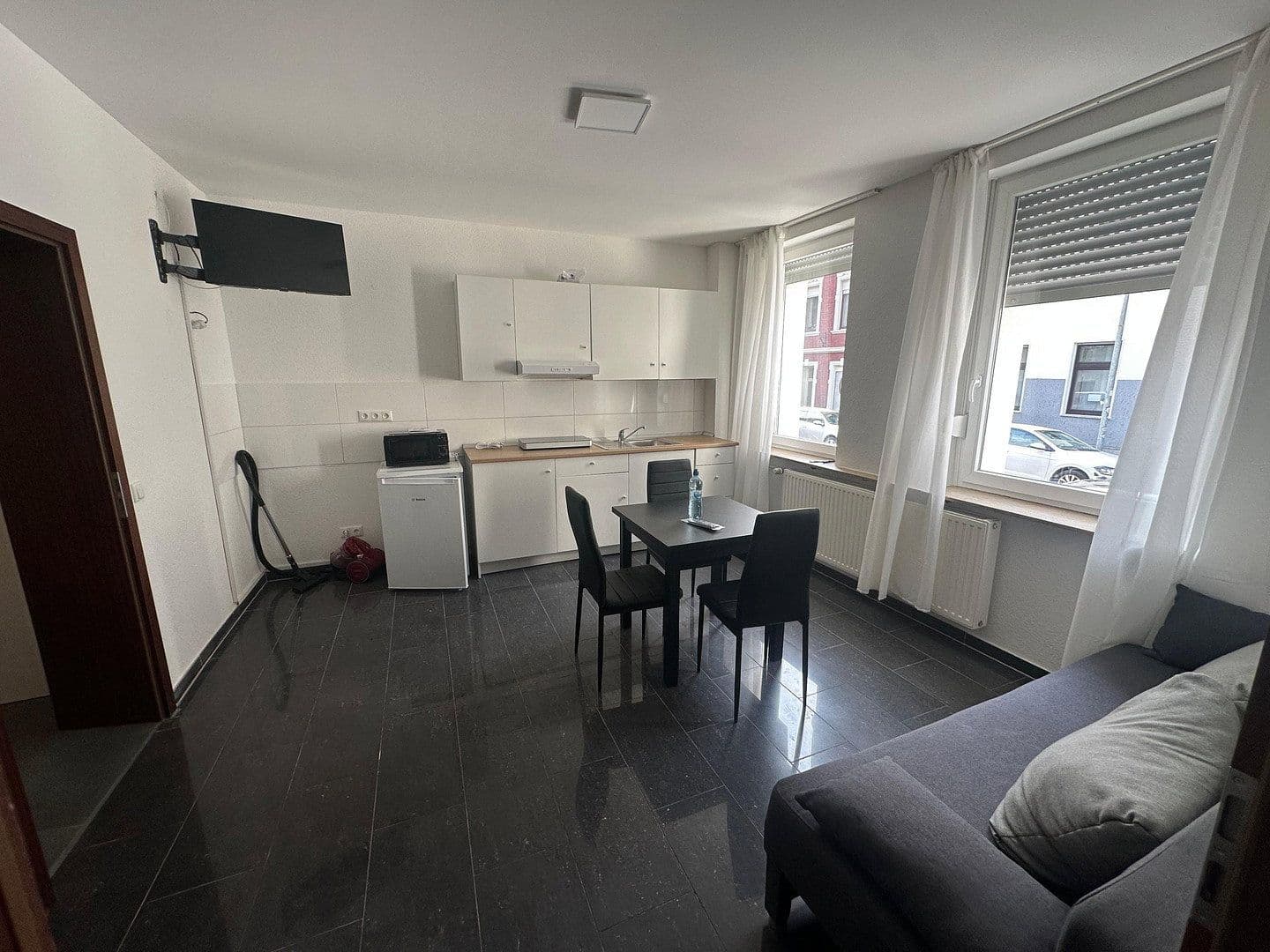 Studio flat to rent, 45 m², Am Ringerberg 36, Mönchengladbach, North Rhine-Westphalia Studio flat to rent, 45 m², Am Ringerberg 36, Mönchengladbach, North Rhine-Westphalia
