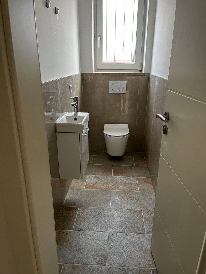 7 bedroom flat to rent, 245 m², Gilching, Bavaria 7 bedroom flat to rent, 245 m², Gilching, Bavaria