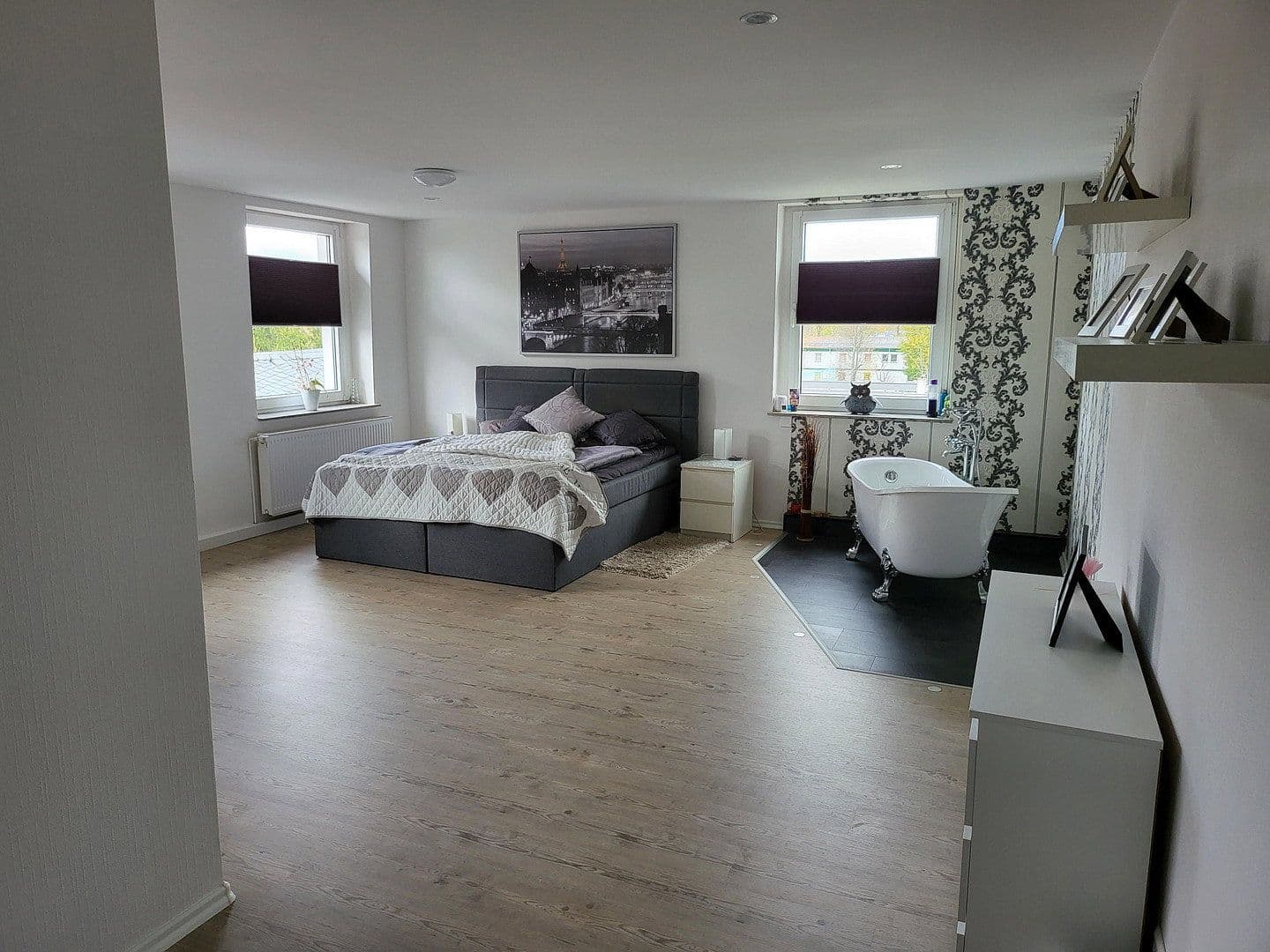 3 bedroom with open-plan kitchen flat to rent, 200 m², Waldenburger Straße 87, Glauchau, Saxony 3 bedroom with open-plan kitchen flat to rent, 200 m², Waldenburger Straße 87, Glauchau, Saxony