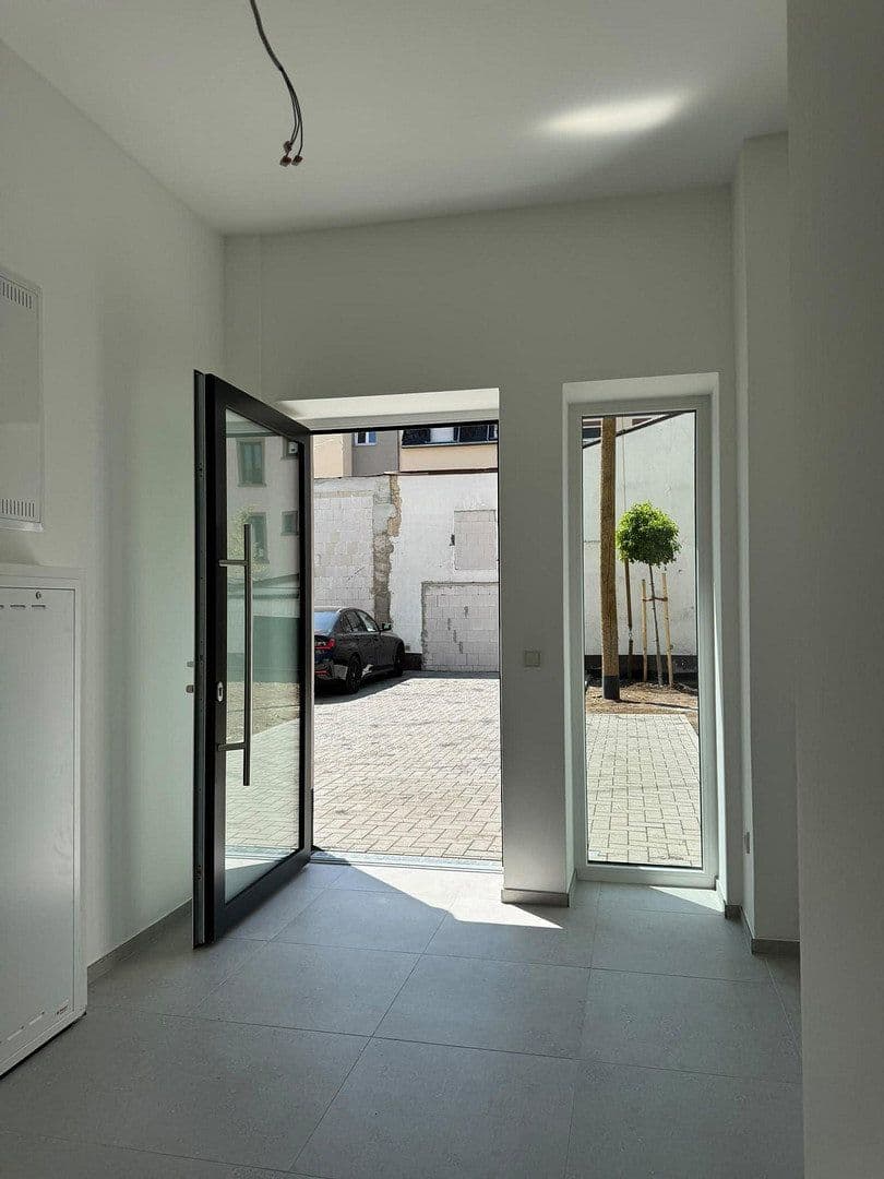 3 bedroom flat to rent, 121 m², Frankfurt am Main, Hesse 3 bedroom flat to rent, 121 m², Frankfurt am Main, Hesse