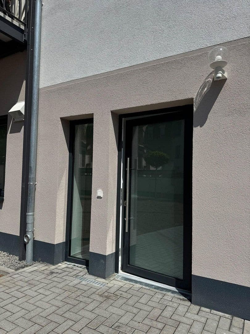3 bedroom flat to rent, 121 m², Frankfurt am Main, Hesse 3 bedroom flat to rent, 121 m², Frankfurt am Main, Hesse