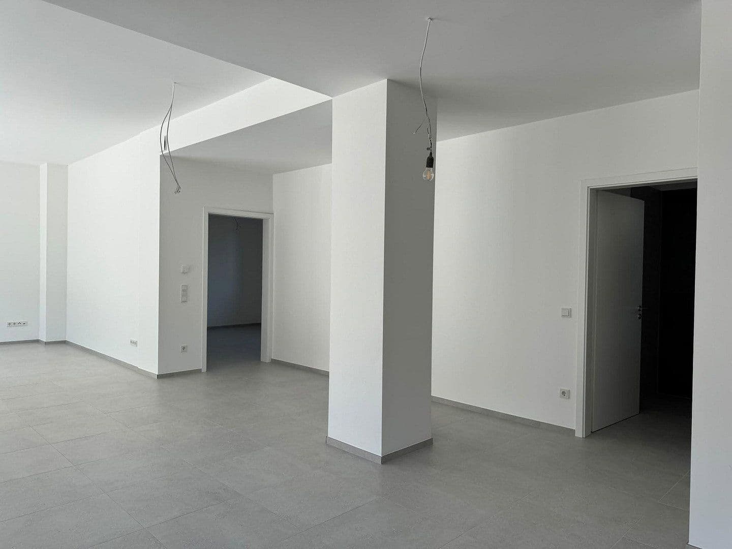 3 bedroom flat to rent, 121 m², Frankfurt am Main, Hesse 3 bedroom flat to rent, 121 m², Frankfurt am Main, Hesse