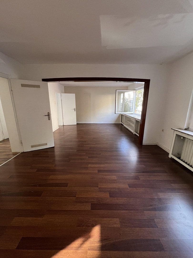 5 bedroom flat to rent, 115 m², Hochemmericher Str. 52, Duisburg, North Rhine-Westphalia 5 bedroom flat to rent, 115 m², Hochemmericher Str. 52, Duisburg, North Rhine-Westphalia