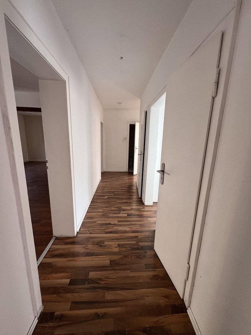 5 bedroom flat to rent, 115 m², Hochemmericher Str. 52, Duisburg, North Rhine-Westphalia 5 bedroom flat to rent, 115 m², Hochemmericher Str. 52, Duisburg, North Rhine-Westphalia