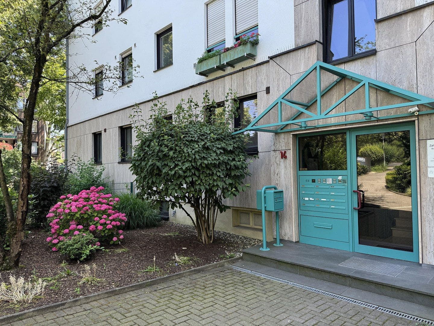 office to rent, 180 m², Beckhauser Str. 14, Erkrath, North Rhine-Westphalia office to rent, 180 m², Beckhauser Str. 14, Erkrath, North Rhine-Westphalia