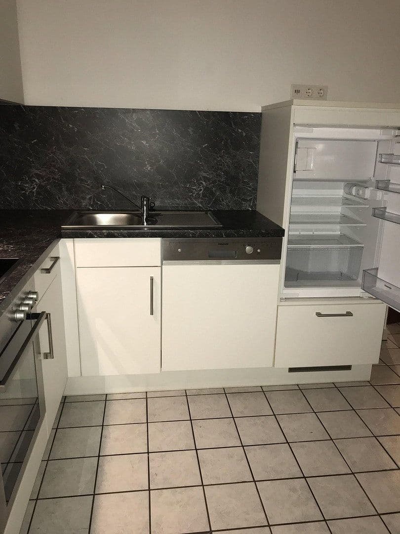 house for sale, 440 m², Bunnenbergstrasse 7, Garbsen, Lower Saxony house for sale, 440 m², Bunnenbergstrasse 7, Garbsen, Lower Saxony