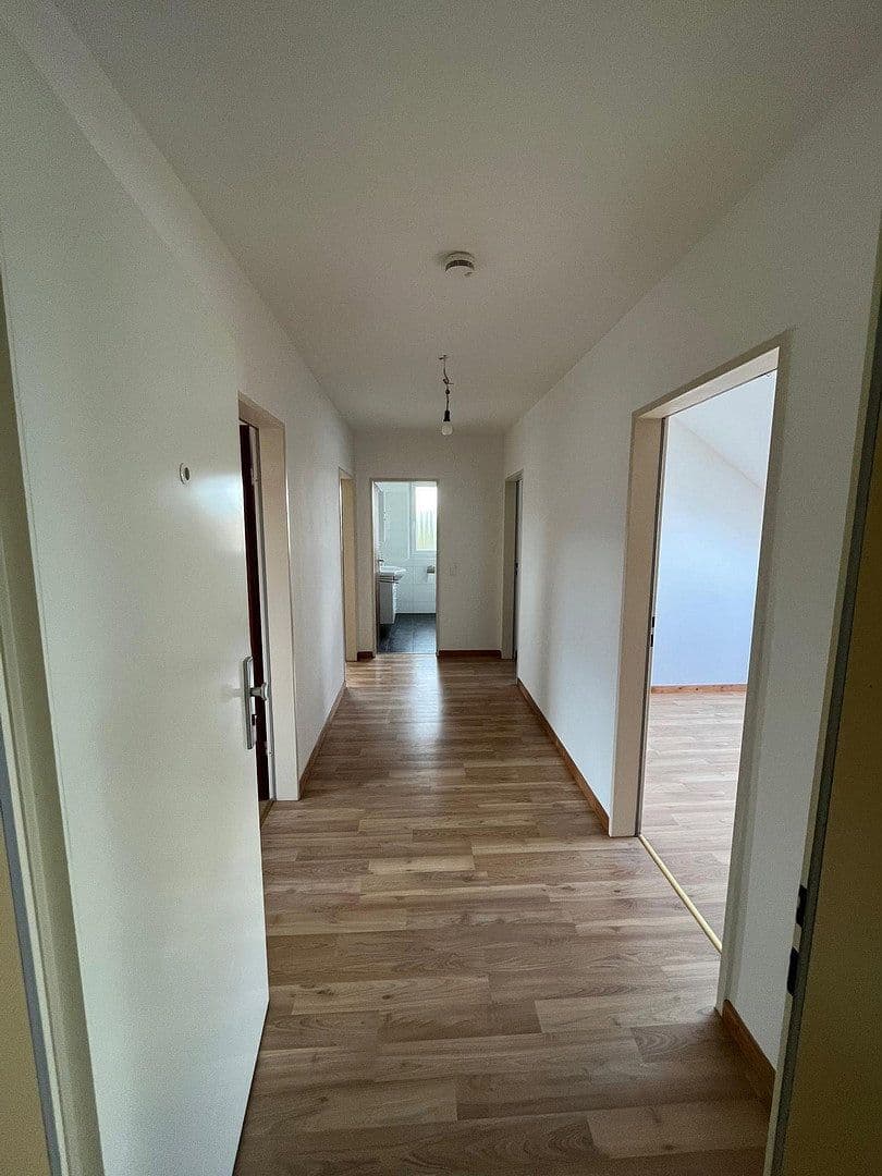 house for sale, 440 m², Bunnenbergstrasse 7, Garbsen, Lower Saxony house for sale, 440 m², Bunnenbergstrasse 7, Garbsen, Lower Saxony