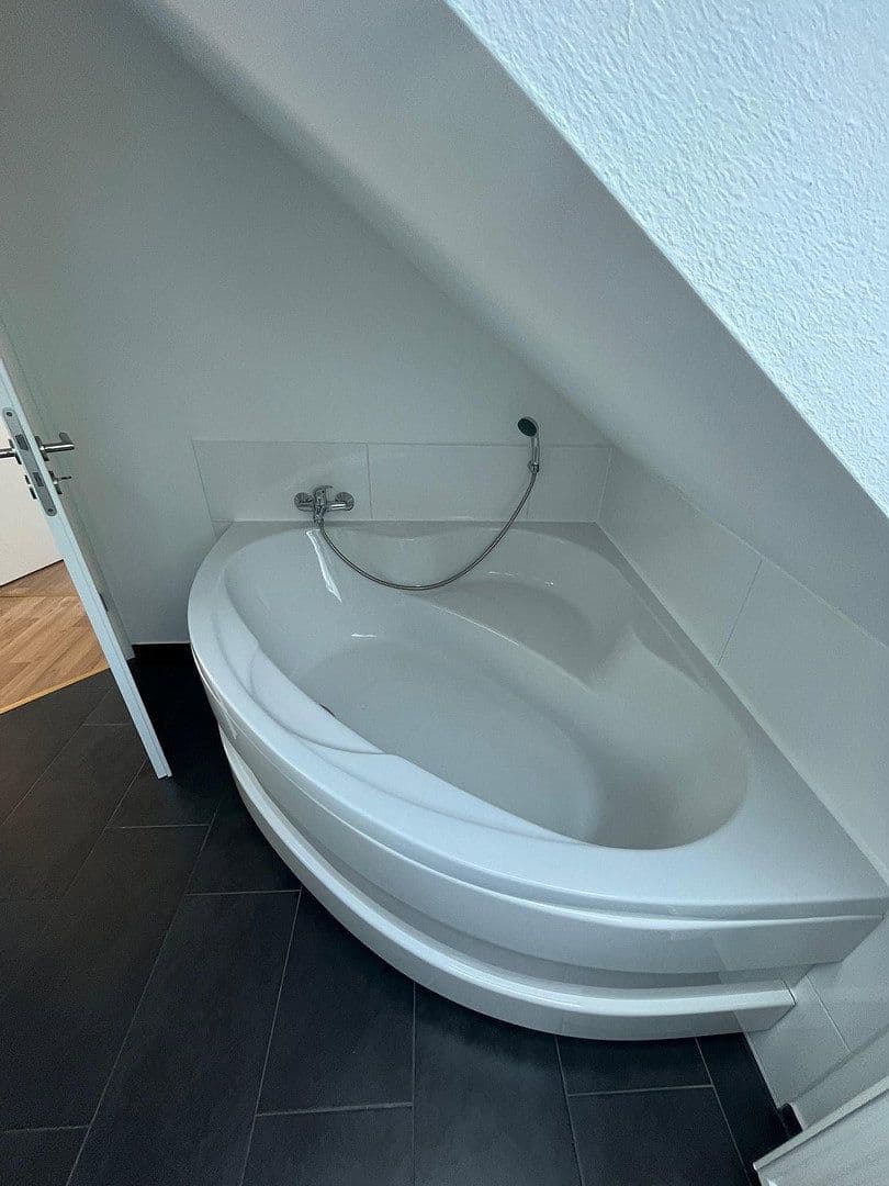 house for sale, 440 m², Bunnenbergstrasse 7, Garbsen, Lower Saxony house for sale, 440 m², Bunnenbergstrasse 7, Garbsen, Lower Saxony