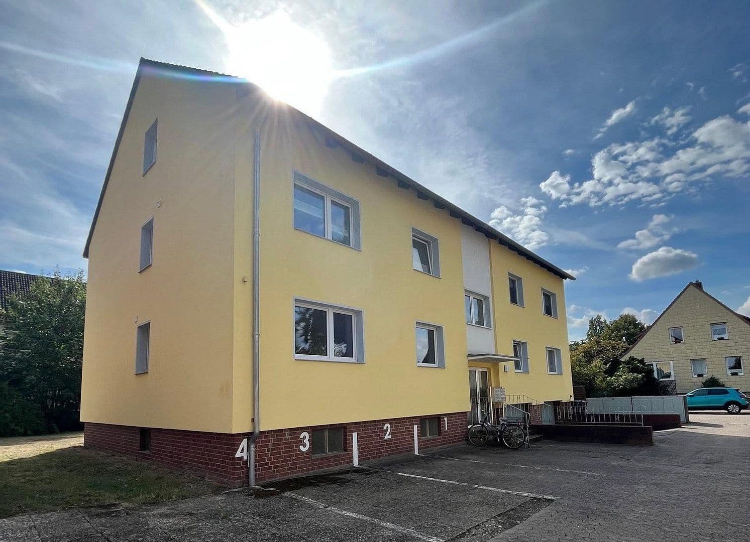 house for sale, 440 m², Bunnenbergstrasse 7, Garbsen, Lower Saxony house for sale, 440 m², Bunnenbergstrasse 7, Garbsen, Lower Saxony