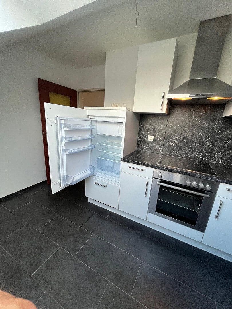 house for sale, 440 m², Bunnenbergstrasse 7, Garbsen, Lower Saxony house for sale, 440 m², Bunnenbergstrasse 7, Garbsen, Lower Saxony