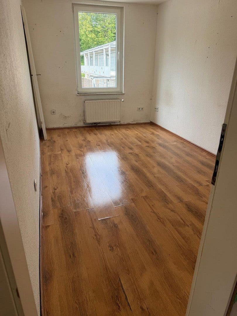 3 bedroom flat to rent, 70 m², Schwarzbach 134, Wuppertal, North Rhine-Westphalia 3 bedroom flat to rent, 70 m², Schwarzbach 134, Wuppertal, North Rhine-Westphalia