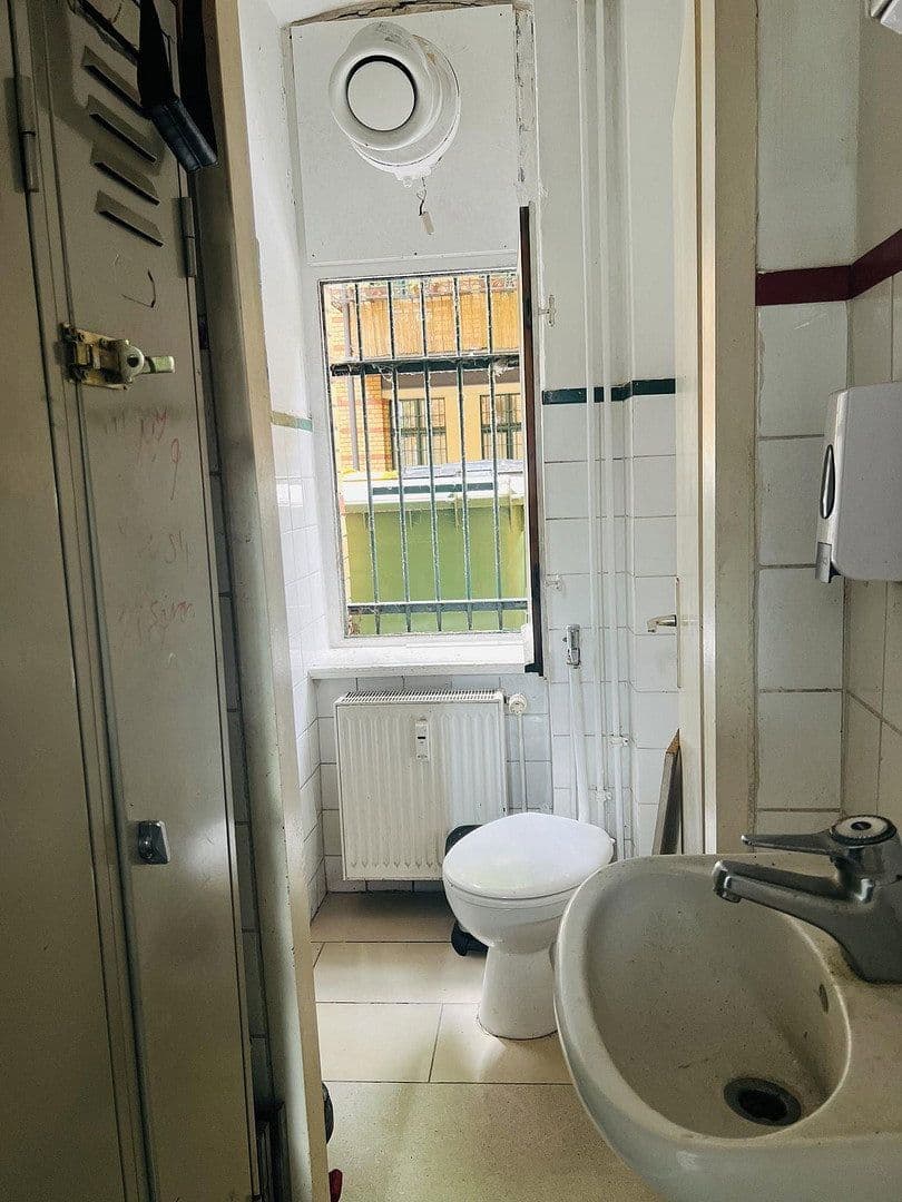 non-residential property for sale, 90 m², Yorckstraße 81-82, Berlin, Berlin non-residential property for sale, 90 m², Yorckstraße 81-82, Berlin, Berlin